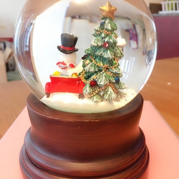 Merry Christmas Crystal Ball Snow-Wooden Stand - Picture 3 of 4